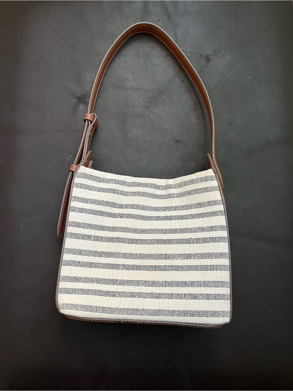 Striped Canvas Shoulder Bag with Brown Leather-like Trim. Used 3x!